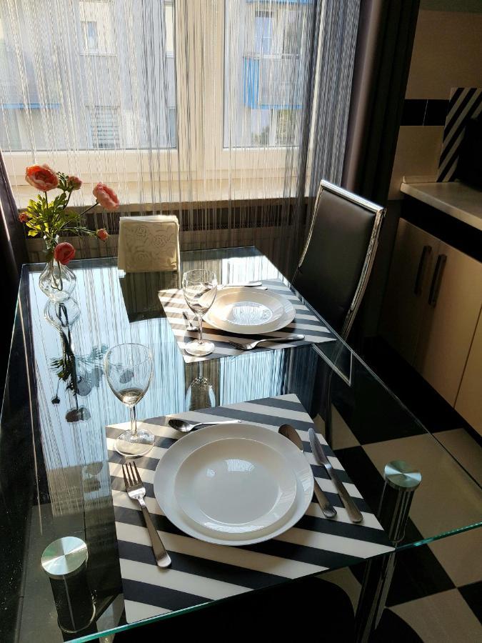 Apartment Luxury Oasis Srodmiescie Downtown 3 Os 크라쿠프 외부 사진