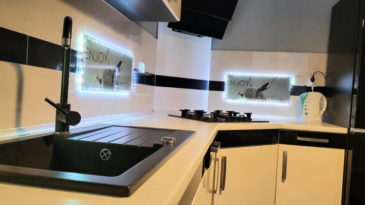 Apartment Luxury Oasis Srodmiescie Downtown 3 Os 크라쿠프 외부 사진