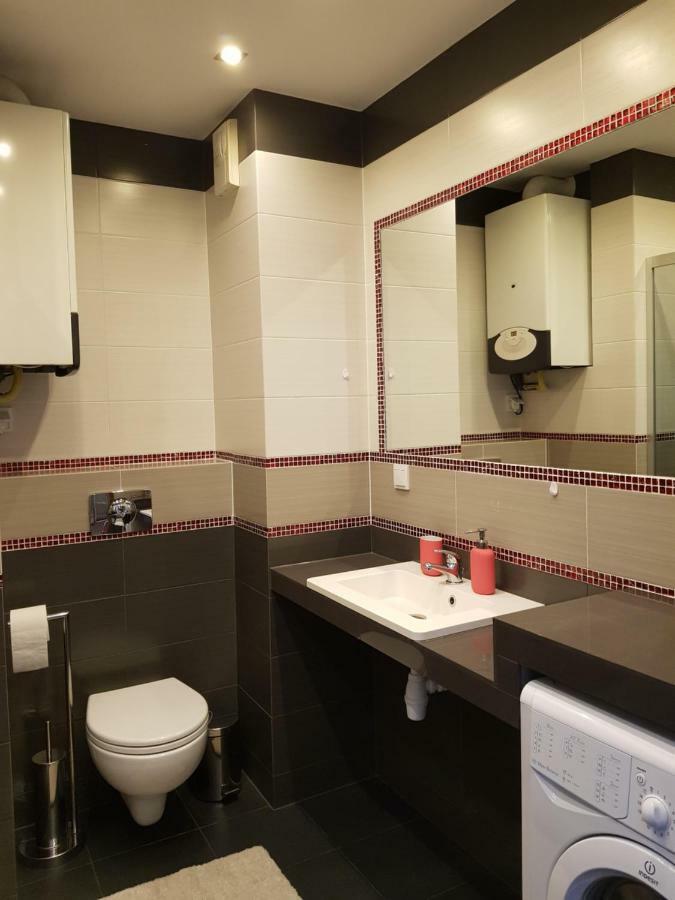 Apartment Luxury Oasis Srodmiescie Downtown 3 Os 크라쿠프 외부 사진